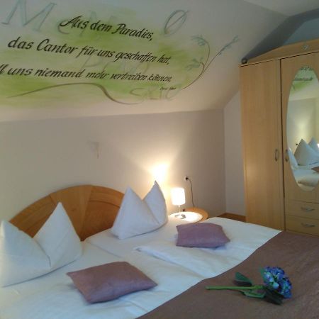 Pension Und Restaurant Reck Aulendorf Esterno foto