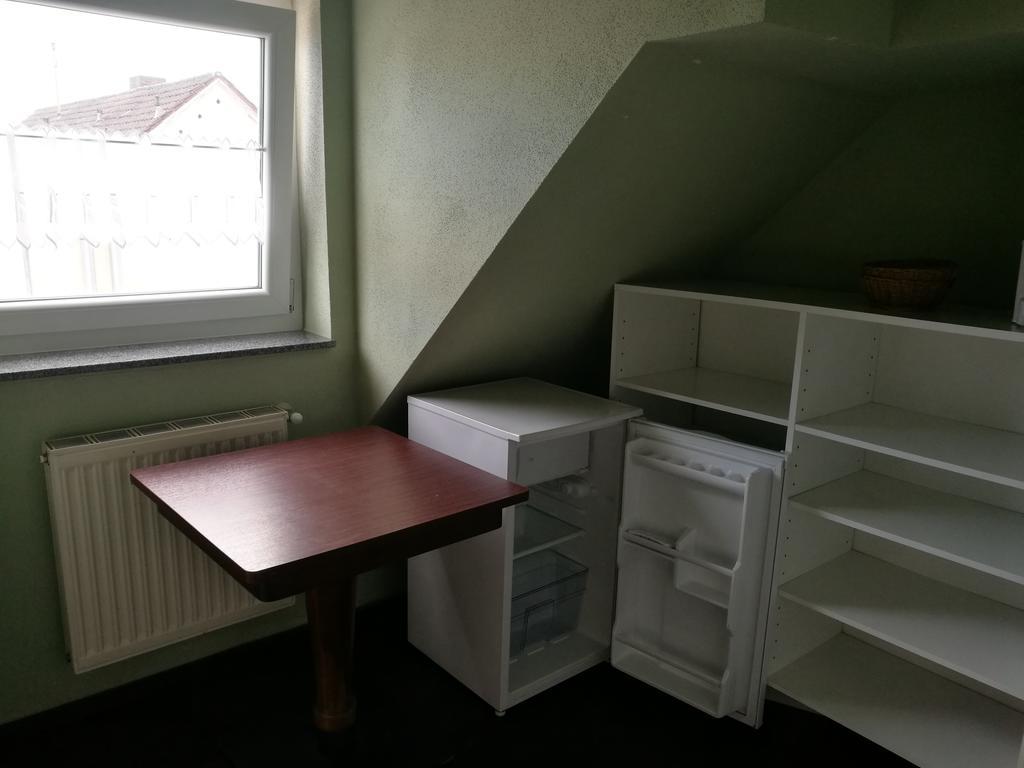 Pension Und Restaurant Reck Aulendorf Esterno foto