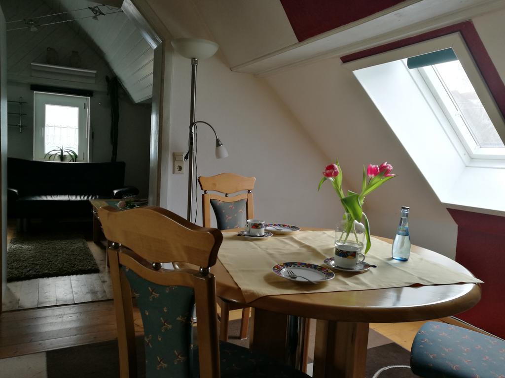 Pension Und Restaurant Reck Aulendorf Esterno foto