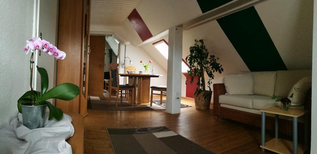 Pension Und Restaurant Reck Aulendorf Esterno foto