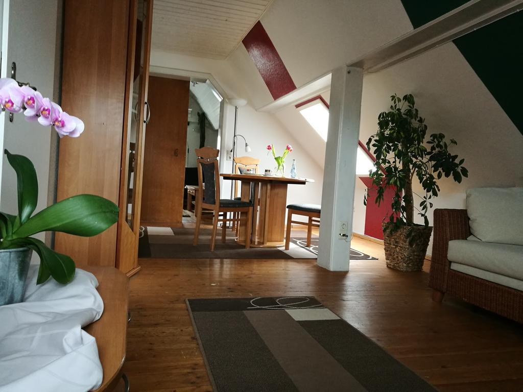 Pension Und Restaurant Reck Aulendorf Esterno foto
