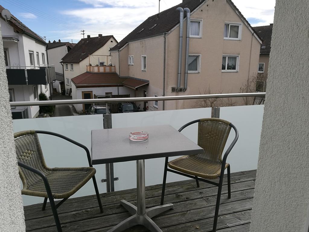 Pension Und Restaurant Reck Aulendorf Esterno foto