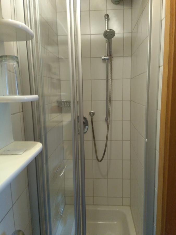 Pension Und Restaurant Reck Aulendorf Esterno foto