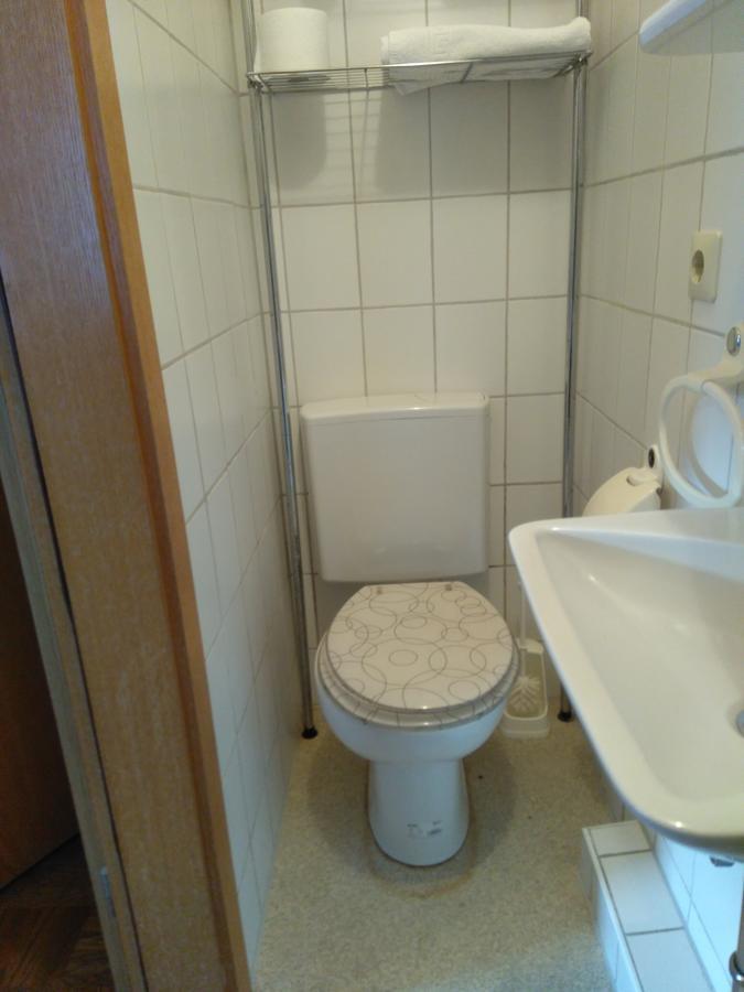 Pension Und Restaurant Reck Aulendorf Esterno foto